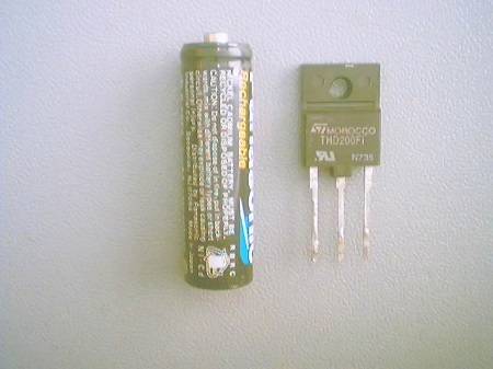 Os el&eacute;tricos e eletr&ocirc;nicos ocupam o terceiro lugar, com 11,7% das importa&ccedil;&otilde;es. Nesse bolo est&atilde;o computadores, tablets e smartphones. (Wikimedia Commons)