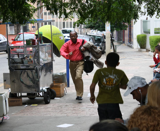 Prova foi realizada em 3 e 4 de novembro. Primeiro dia de prova cobrou questões de Ciências Humanas e Ciências da Natureza. Segundo dia apresentou questões de Linguagens, Matemática e uma redação. (foto: Ana Prado) Prova foi realizada em 3 e 4 de novembro. Primeiro dia de prova cobrou questões de Ciências Humanas e Ciências da Natureza. Segundo dia apresentou questões de Linguagens, Matemática e uma redação. (foto: Ana Prado)