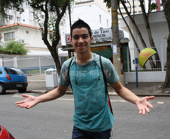 Prova foi realizada em 3 e 4 de novembro. Primeiro dia de prova cobrou questões de Ciências Humanas e Ciências da Natureza. Segundo dia apresentou questões de Linguagens, Matemática e uma redação. (foto: Ana Prado) Prova foi realizada em 3 e 4 de novembro. Primeiro dia de prova cobrou questões de Ciências Humanas e Ciências da Natureza. Segundo dia apresentou questões de Linguagens, Matemática e uma redação. (foto: Ana Prado)