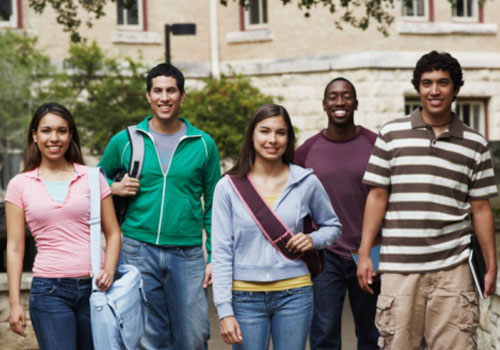 Senado aprova cotas nas universidades federais para estudantes da rede pública