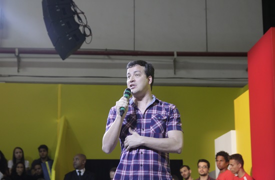 O humorista e apresentador Rafael Cortez O humorista e apresentador Rafael Cortez
