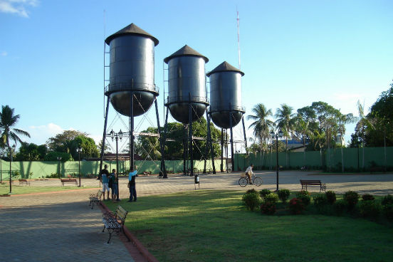 Porto Velho tem 187.951 assalariados e 10.859 unidades empregadoras. O salário médio na cidade é de R$ 2.508,60. (Imagem: Wikimedia Commons) Porto Velho tem 187.951 assalariados e 10.859 unidades empregadoras. O salário médio na cidade é de R$ 2.508,60. (Imagem: Wikimedia Commons)