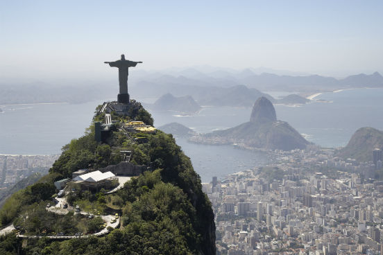 Com um salário médio de R$ 2.983,20, o Rio de Janeiro aparece em terceiro lugar. São 2.607.931 assalariados e 219.323 unidades empregadoras na cidade. (Imagem: Thinkstock) Com um salário médio de R$ 2.983,20, o Rio de Janeiro aparece em terceiro lugar. São 2.607.931 assalariados e 219.323 unidades empregadoras na cidade. (Imagem: Thinkstock)