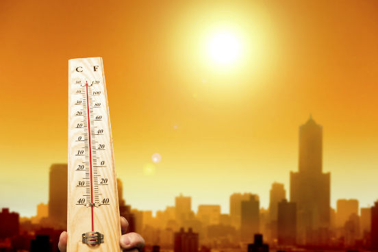 O ano de 2015 já teve o primeiro semestre mais quente da história. Agora, o El Niño, fenômeno metereológico natural que atua a cada dois ou sete anos, tem de tudo para ser o mais forte desde o início dos seus registros, em 1950. Entenda o porquê a seguir. (Imagem: Thinkstock)