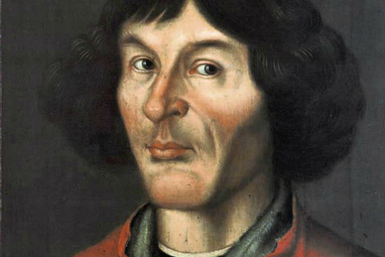 Os pesquisadores foram os responsáveis por escolher os nomes dos novos elementos. Eles podem ser batizados com palavras inspiradas em uma pessoa, um lugar, um país, um mineral ou até mesmo seres da mitologia. O Copernício (de símbolo Cn e número atômico 112), por exemplo, foi nomeado em homenagem ao astrônomo Nicolau Copérnico. (Imagem: Wikimedia Commons) Os pesquisadores foram os responsáveis por escolher os nomes dos novos elementos. Eles podem ser batizados com palavras inspiradas em uma pessoa, um lugar, um país, um mineral ou até mesmo seres da mitologia. O Copernício (de símbolo Cn e número atômico 112), por exemplo, foi nomeado em homenagem ao astrônomo Nicolau Copérnico. (Imagem: Wikimedia Commons)