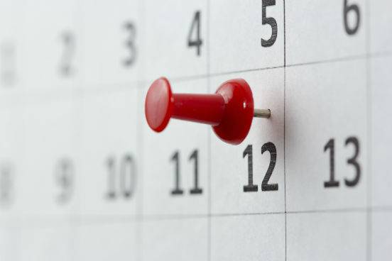 Uma tarefa atrasada do dia anterior prejudica o andamento de todas as outras do dia seguinte. Anotando todas elas em um mesmo calend&aacute;rio ou agenda voc&ecirc; perceber&aacute; mais facilmente como seus afazeres est&atilde;o conectados de alguma forma. (Imagem: Thinkstock)