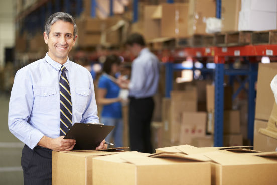 Cinco consultorias de recrutamento apontaram os controllers como profissionais em alta para 2015: Michael Page, Hays, Exceed, Produtive e Robert Walters. Com a economia retraída, a gestão financeira tem mais impacto na tomada de decisões, afirma Katia Navarrete, sócia da Exceed. Os profissionais desse cargo geralmente têm formação em Ciências Contábeis, administração ou economia. A base é contábil com especialização em Controladoria ou Gestão Financeira, diz Souto. Inglês fluente pode ser um pré-requisito. (Imagem: Thinkstock) Cinco consultorias de recrutamento apontaram os controllers como profissionais em alta para 2015: Michael Page, Hays, Exceed, Produtive e Robert Walters. Com a economia retraída, a gestão financeira tem mais impacto na tomada de decisões, afirma Katia Navarrete, sócia da Exceed. Os profissionais desse cargo geralmente têm formação em Ciências Contábeis, administração ou economia. A base é contábil com especialização em Controladoria ou Gestão Financeira, diz Souto. Inglês fluente pode ser um pré-requisito. (Imagem: Thinkstock)