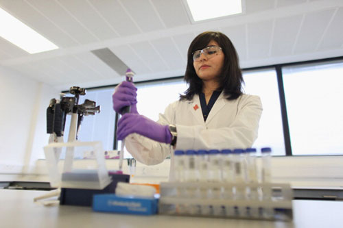 Posso trabalhar com pesquisas científicas se fizer Bioquímica?