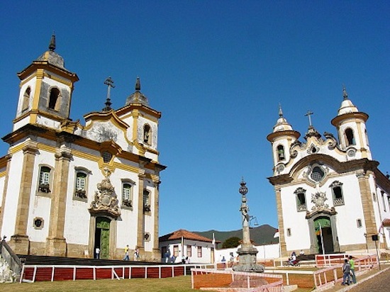 Cerca de 60% da produção nacional de minério de ferro vem do Quadrilátero Ferrífero, que inclui cidades mineiras famosas desde o ciclo do ouro, como Mariana, Congonhas e Ouro Preto. (Foto: Wikimedia Commons)