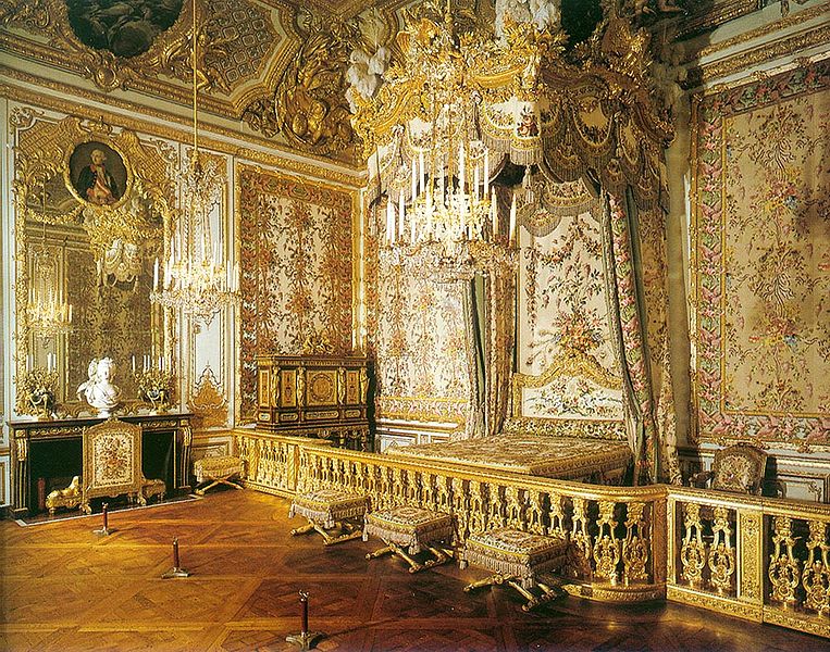 763px-versailles_queens_chamber