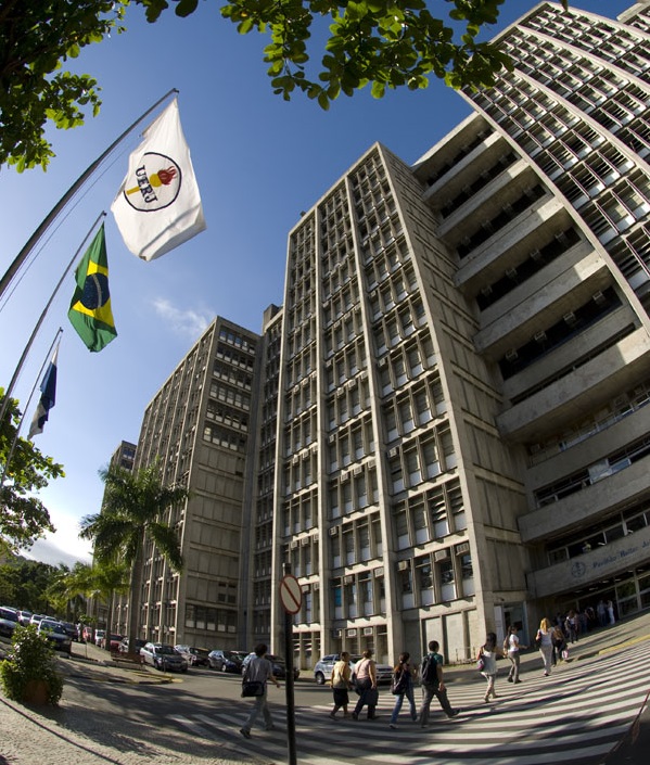 prédio da uerj