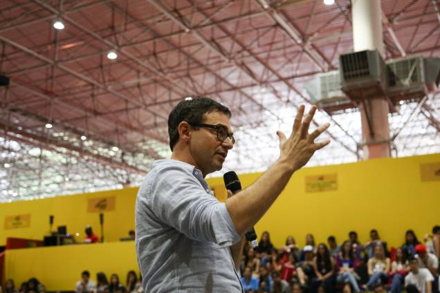 A Feira Guia do Estudante 2017 rolou entre os dias 14 e 16 de setembro no Anhembi, em São Paulo. Os visitantes puderam conferir palestras, simulados, jogos, testes vocacionais, dicas de estudo, orientação vocacional, informações de cursos no exterior, dicas de financiamento estudantil, oficinas profissionais e muito mais. A Feira Guia do Estudante 2017 rolou entre os dias 14 e 16 de setembro no Anhembi, em São Paulo. Os visitantes puderam conferir palestras, simulados, jogos, testes vocacionais, dicas de estudo, orientação vocacional, informações de cursos no exterior, dicas de financiamento estudantil, oficinas profissionais e muito mais.