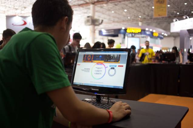 A Feira Guia do Estudante 2017 rolou entre os dias 14 e 16 de setembro no Anhembi, em São Paulo. Os visitantes puderam conferir palestras, simulados, jogos, testes vocacionais, dicas de estudo, orientação vocacional, informações de cursos no exterior, dicas de financiamento estudantil, oficinas profissionais e muito mais. A Feira Guia do Estudante 2017 rolou entre os dias 14 e 16 de setembro no Anhembi, em São Paulo. Os visitantes puderam conferir palestras, simulados, jogos, testes vocacionais, dicas de estudo, orientação vocacional, informações de cursos no exterior, dicas de financiamento estudantil, oficinas profissionais e muito mais.