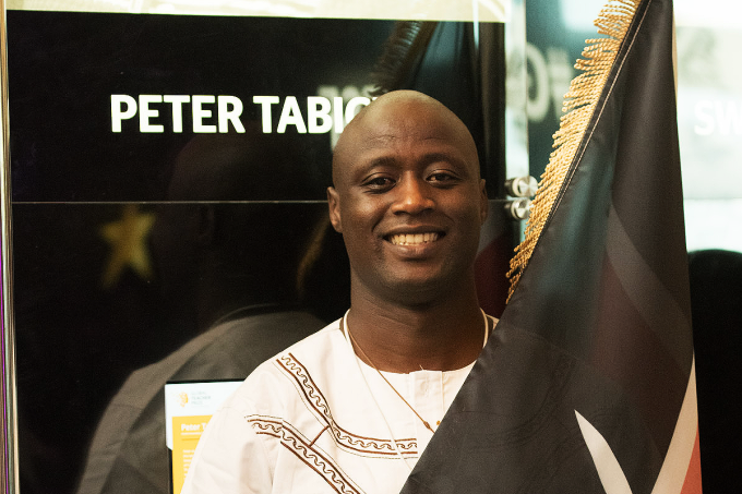 [Post parceiro | Porvir] Peter Tabichi- Educação começa quando o professor acredita no aluno