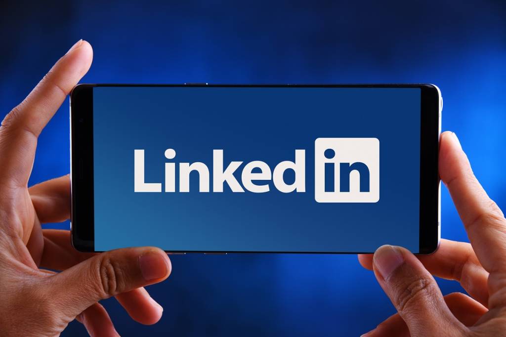 Dicas para fazer seu perfil de estagiário bombar no LinkedIn