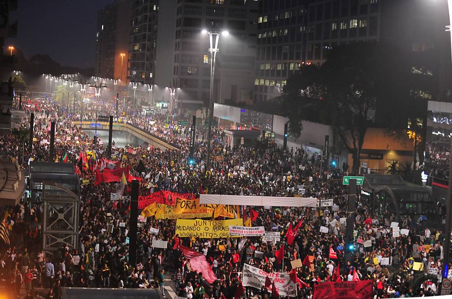 Mais de 1 milhão de pessoas comparecem aos novos protestos em 388 cidades do Brasil