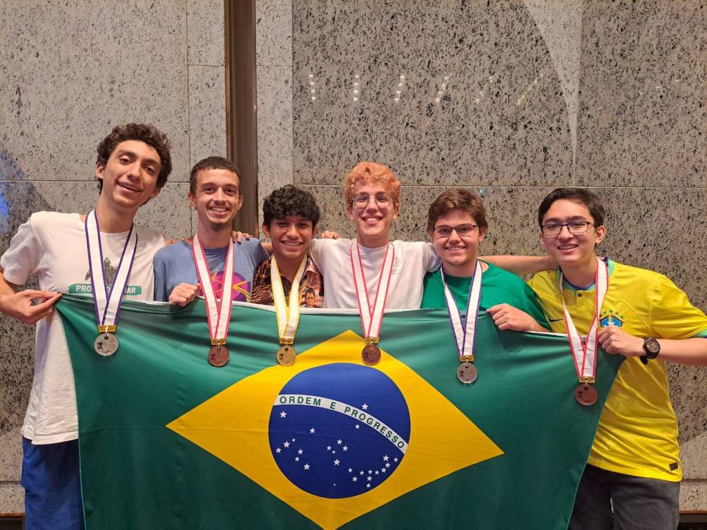 4 dicas de estudo do medalhista de ouro na Olimpíada de Matemática