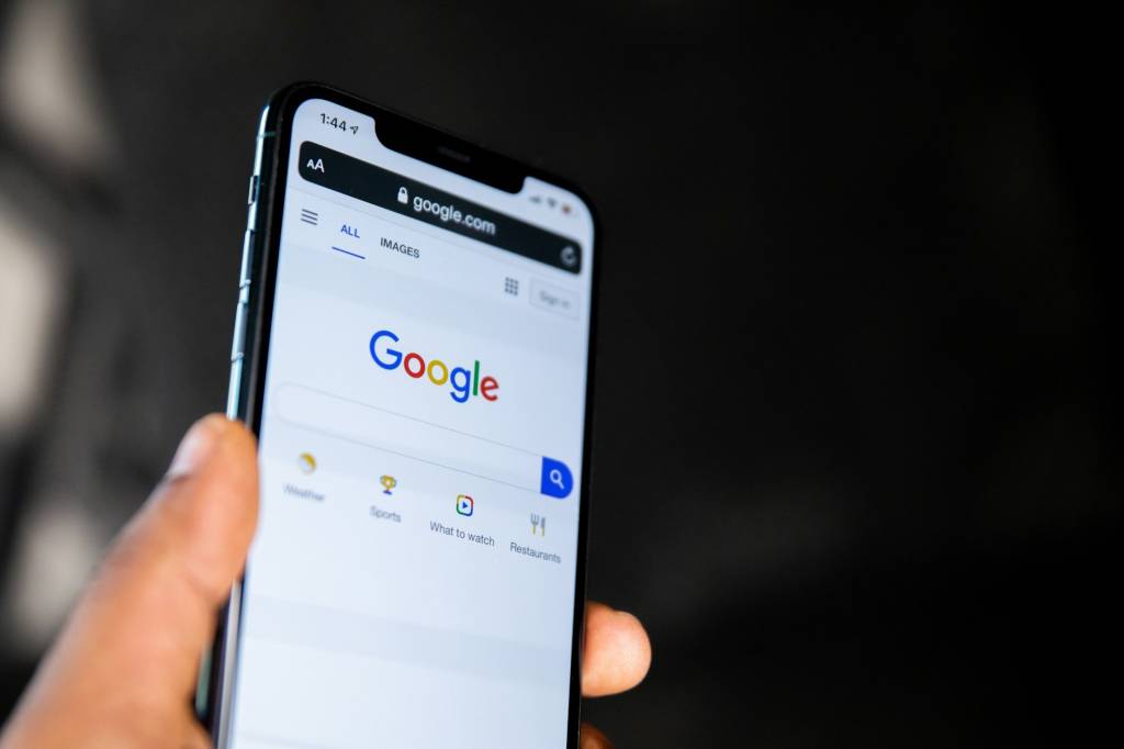 Gemini ganha simulados gratuitos do Enem, com resolução comentada e plano de estudos